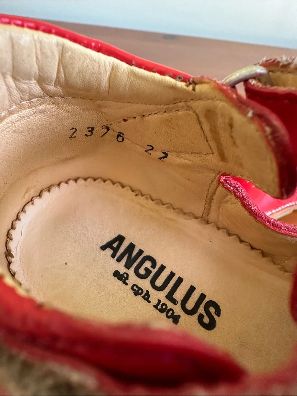Angulus Red Patent Leather Mary Janes ~6 (EU 22)